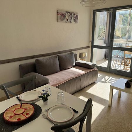 Sol-Y-Days Goelette, Agreable Appartement En Rdc Avec Parking, Proche Du Centre-Ville Et De La Plage 르그로뒤후아 외부 사진