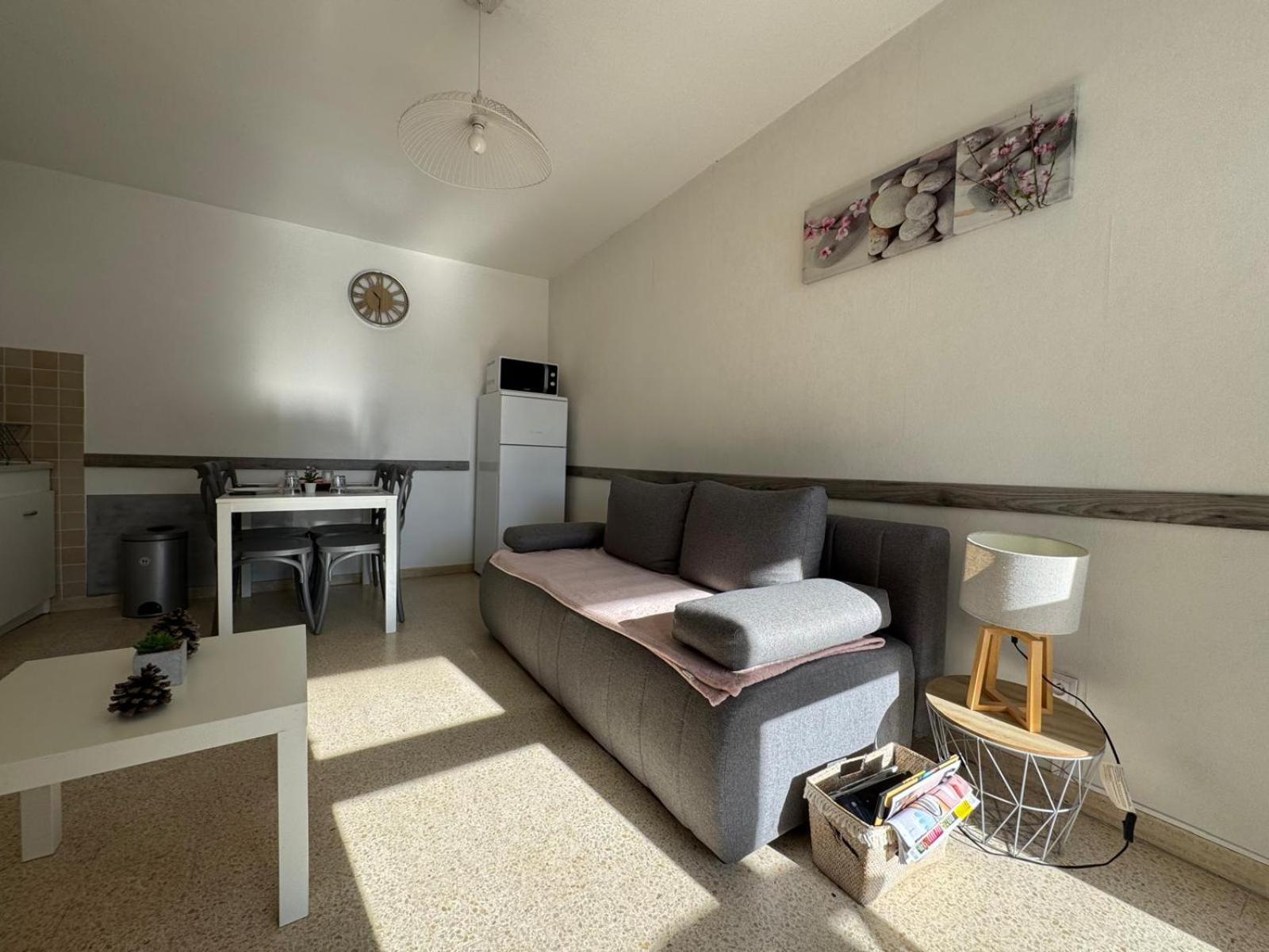 Sol-Y-Days Goelette, Agreable Appartement En Rdc Avec Parking, Proche Du Centre-Ville Et De La Plage 르그로뒤후아 외부 사진