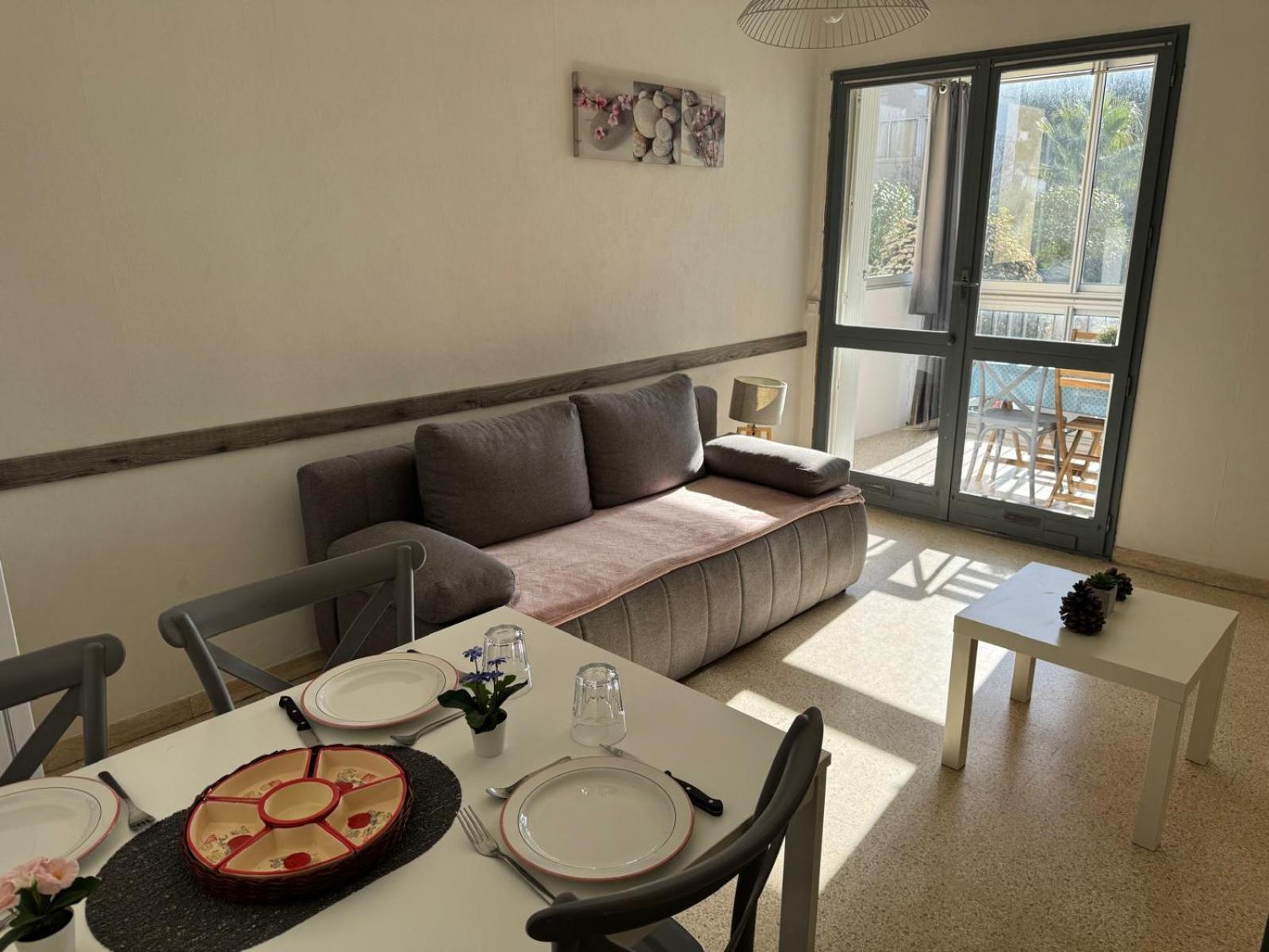 Sol-Y-Days Goelette, Agreable Appartement En Rdc Avec Parking, Proche Du Centre-Ville Et De La Plage 르그로뒤후아 외부 사진