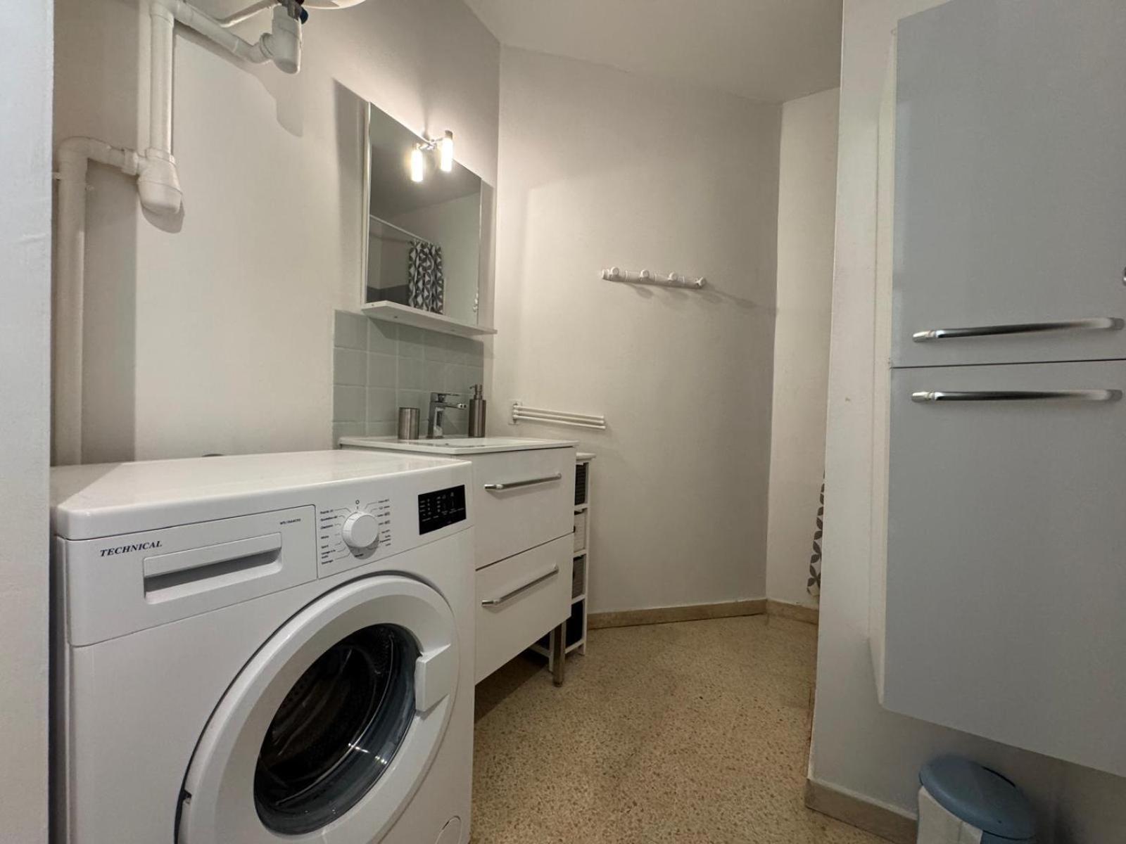 Sol-Y-Days Goelette, Agreable Appartement En Rdc Avec Parking, Proche Du Centre-Ville Et De La Plage 르그로뒤후아 외부 사진